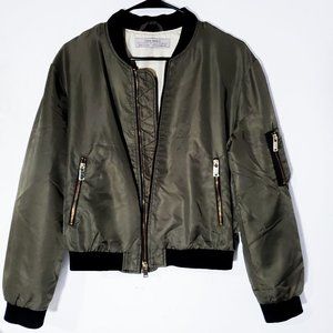 ⚡⚡SOLD⚡⚡Zara Women Army Green Bomber Jacket S